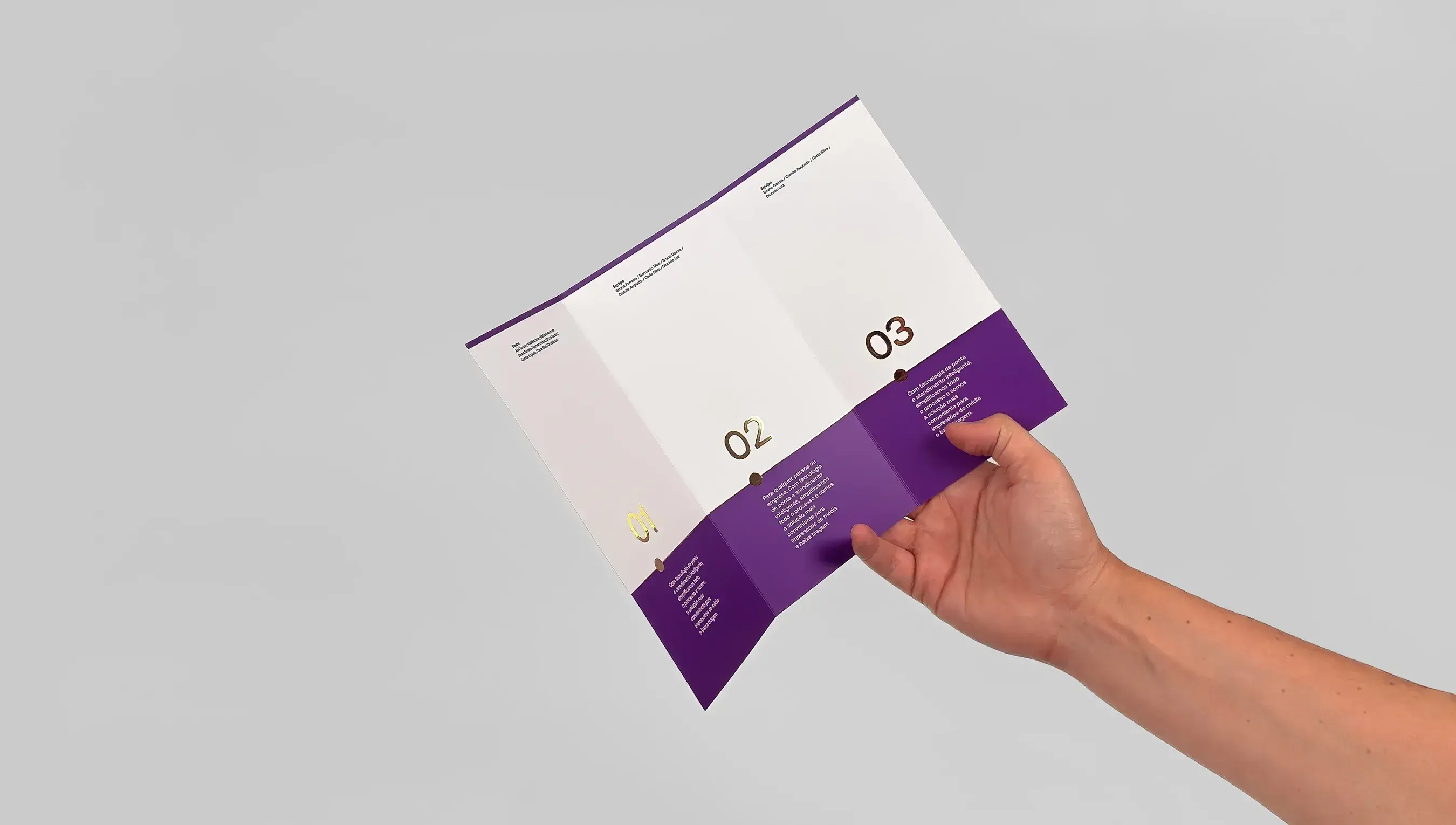 folder 2 dobras hot stamping.webp