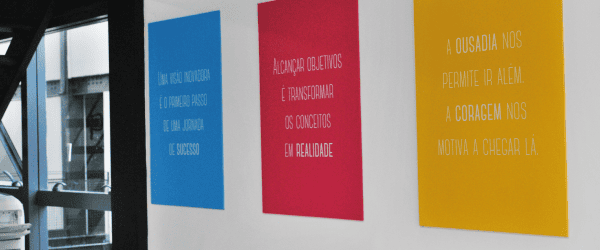 Placas decorativas com PS