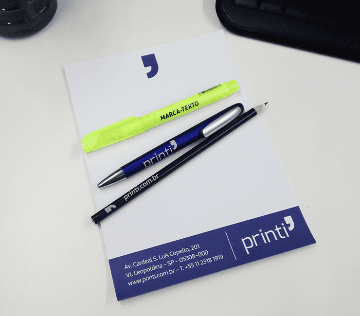 materiais personalizados para escritório